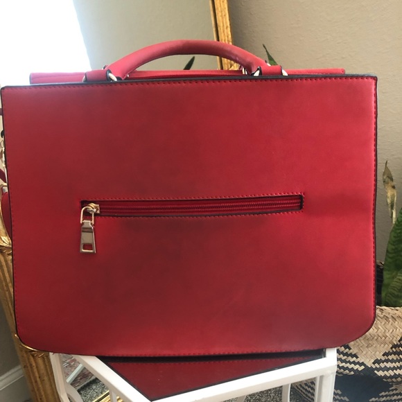Red structured purse - Picture 5 of 5